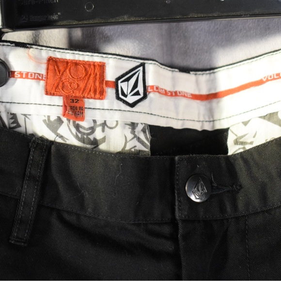 Volcom Stone Surf Shorts Boardriders Men's Size 32 Waist Black Casual Comfort - Picture 4 of 4